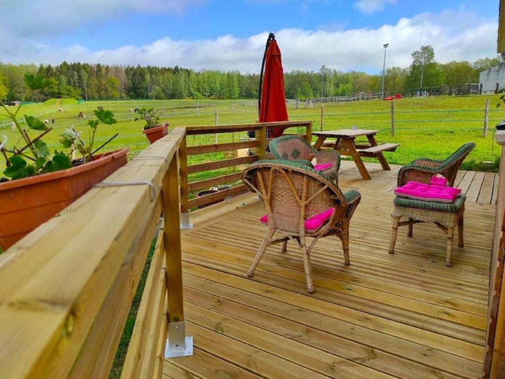Cozy Holiday Home In Givonne Zewnętrze zdjęcie